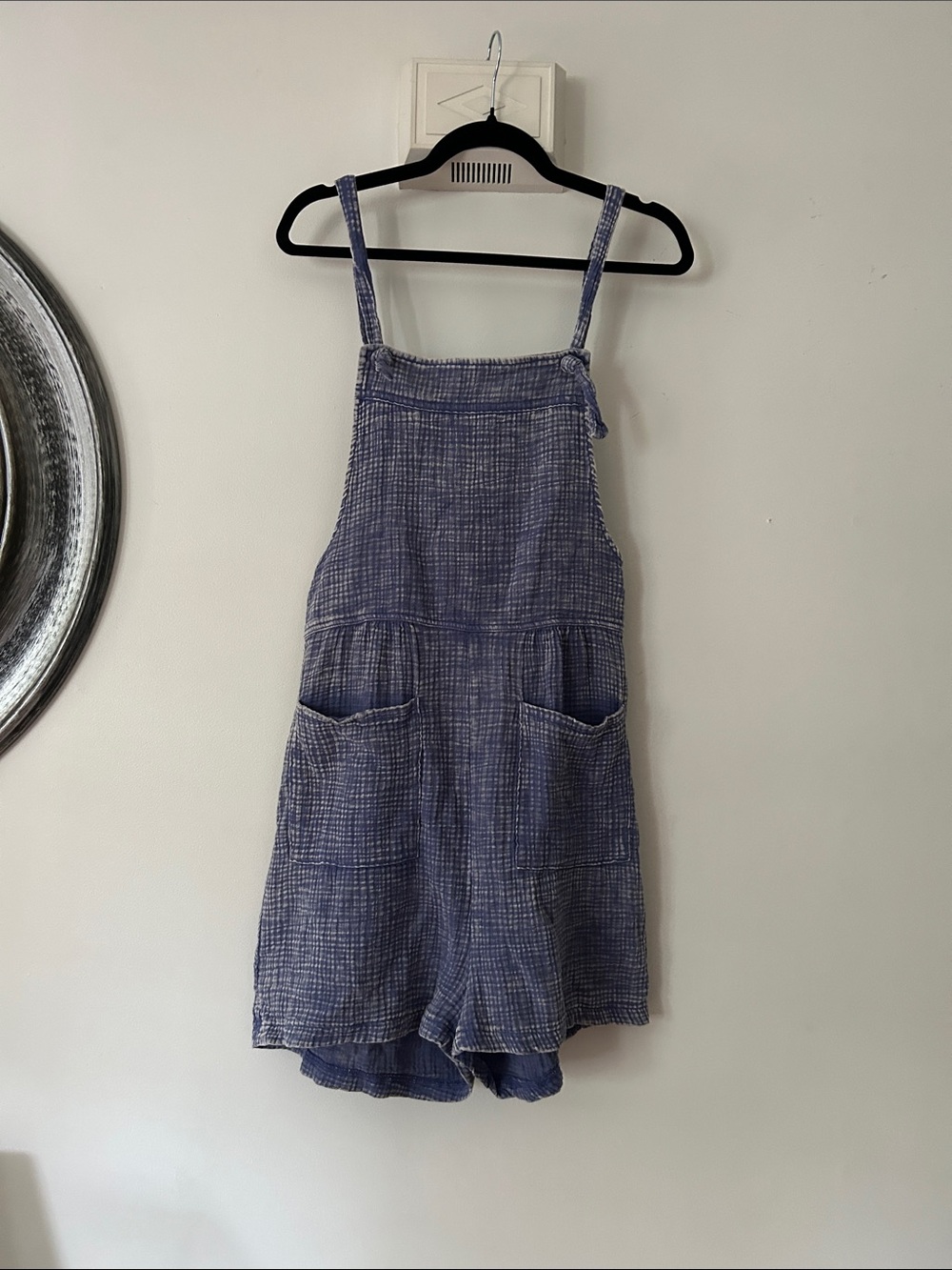 NWOT Zenana Washed Blue Muslin Romper Women's size M - Picture 2 of 5